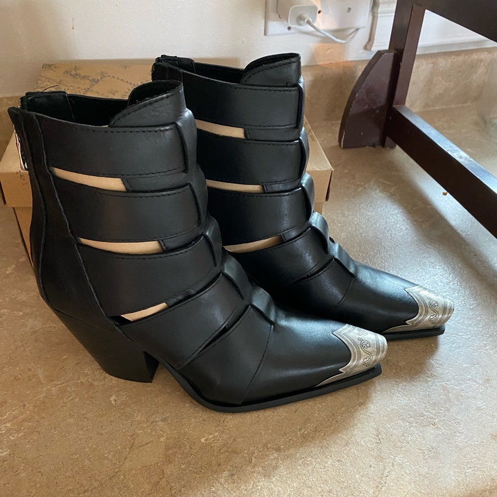Free People Brayden fisherman boot